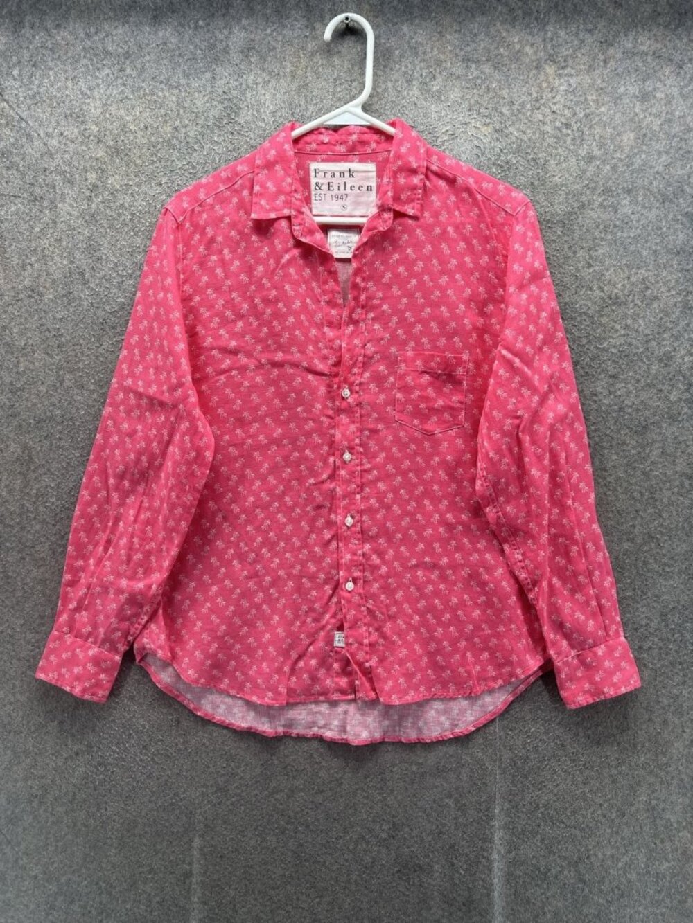 Frank & Eileen Shirt Women Small Pink Collared Long Sleeve Button Up Floral